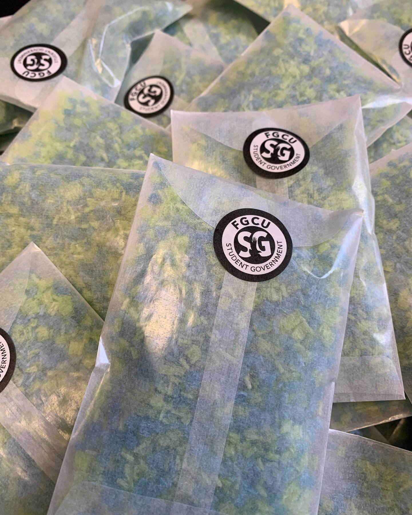 Photo of ecofetti packets